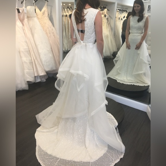 KAREN WILLIS HOLMES Wedding Dress - Picture 2 of 16